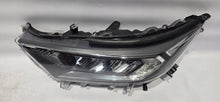 Laden Sie das Bild in den Galerie-Viewer, Frontscheinwerfer Toyota V LED Links Scheinwerfer Headlight SCH7424405655zq