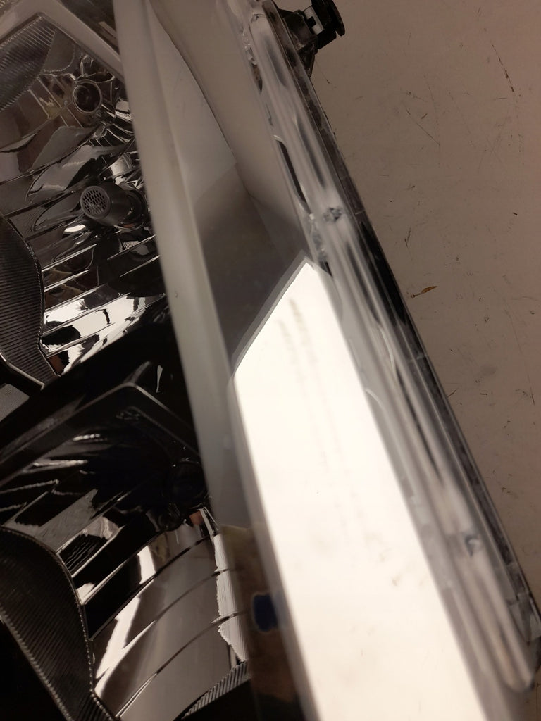 Frontscheinwerfer VW Crafter 7C1941006B Rechts Scheinwerfer Headlight SCH8810652753od