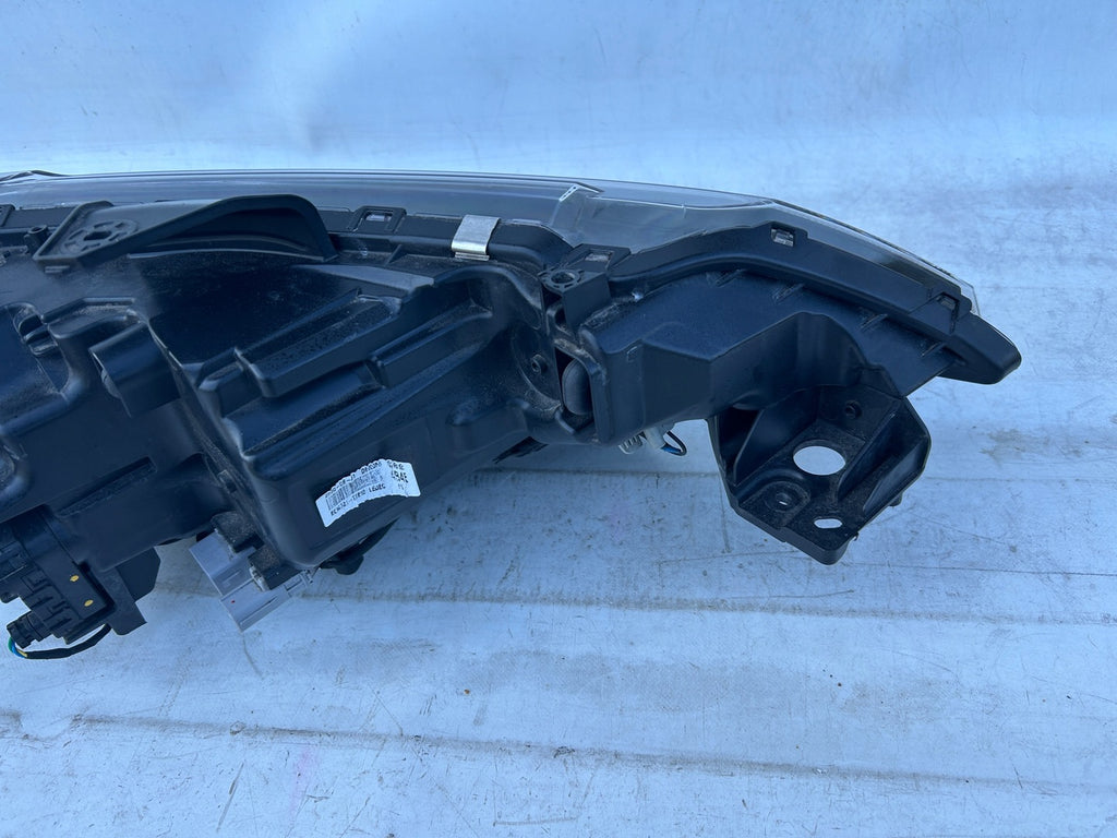 Frontscheinwerfer Mitsubishi Outlander III 8301D3-31 LED Links Headlight