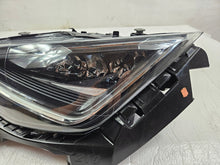 Laden Sie das Bild in den Galerie-Viewer, Frontscheinwerfer Seat Ibiza I 6F1941007B LED Ein Stück (Rechts oder Links) SCH5354605426al