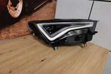 Laden Sie das Bild in den Galerie-Viewer, Frontscheinwerfer Seat Ateca 576941032B LED Rechts Scheinwerfer Headlight