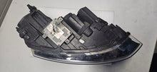 Laden Sie das Bild in den Galerie-Viewer, Frontscheinwerfer VW Polo 6r 6R1941031C 6R1941031 Xenon Links Headlight