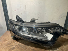 Laden Sie das Bild in den Galerie-Viewer, Frontscheinwerfer Mitsubishi Outlander LED Ein Stück (Rechts oder Links)