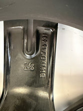 Load image into Gallery viewer, 1x Alufelge 18 Zoll 7.5" 5x112 25ET 8746631 BMW G22 3 G20 Rim Wheel FEL5913562890wl