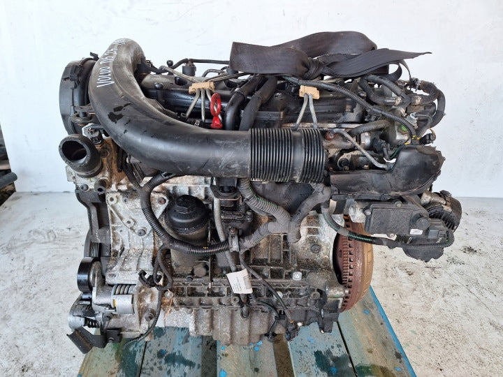 Motor Volvo S40 D5244T 2.4 180PS 120kW Diesel Engine Komplett MOT1139087834bb