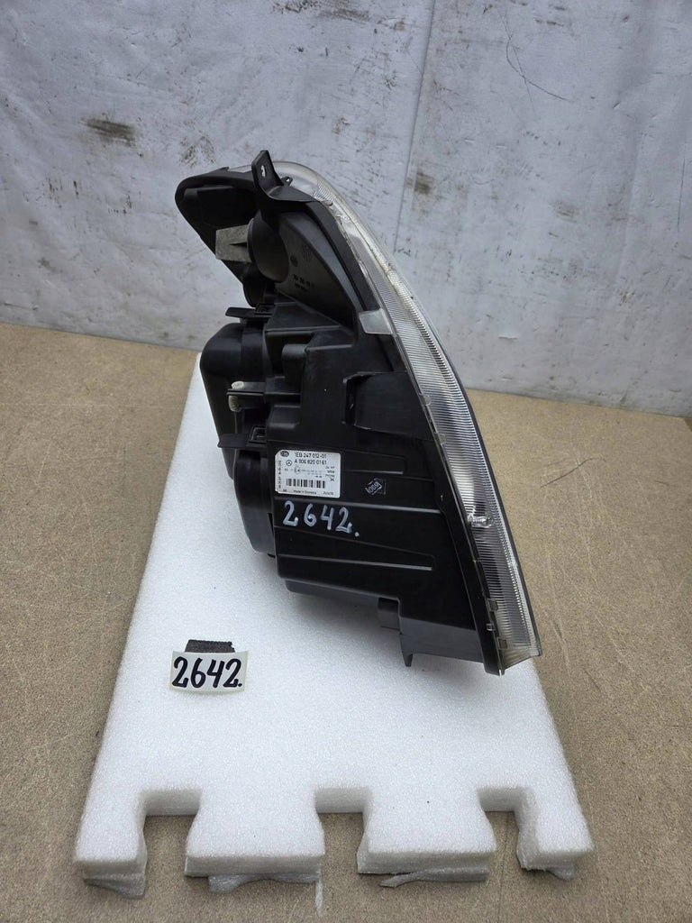 Frontscheinwerfer Mercedes-Benz Sprinter 1EB24701201 A9068200161 Links Headlight SCH1448077427uj