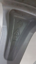 Load image into Gallery viewer, 1x Alufelge 16 Zoll 6.5" 4x100 37ET Renault Clio Iv Rim Wheel FEL7005875070sq
