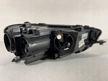 Laden Sie das Bild in den Galerie-Viewer, Frontscheinwerfer VW Scirocco 1K8941031D Xenon Links Scheinwerfer Headlight