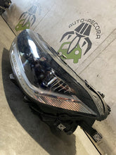 Laden Sie das Bild in den Galerie-Viewer, Frontscheinwerfer VW T-Cross 2GM941035 Links Scheinwerfer Headlight SCH4483782382iy