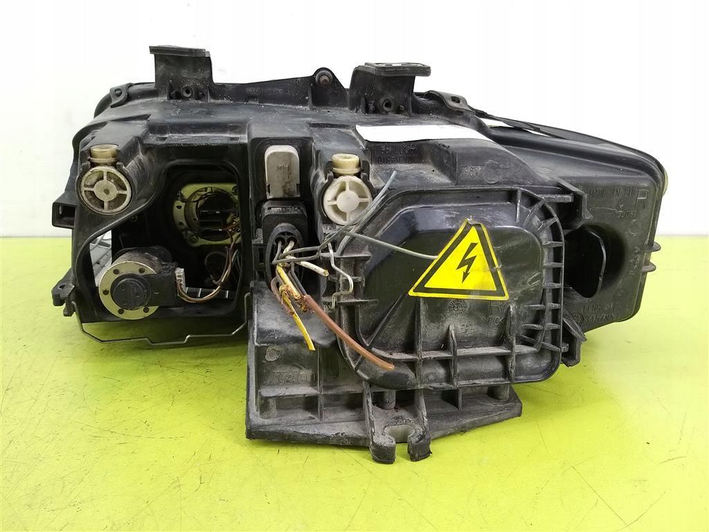 Frontscheinwerfer Audi A4 B6 73010137N Xenon Rechts Scheinwerfer Headlight