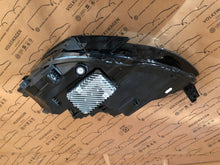 Laden Sie das Bild in den Galerie-Viewer, Frontscheinwerfer Audi A3 LED Rechts Scheinwerfer Headlight SCH9435536046dg