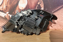 Laden Sie das Bild in den Galerie-Viewer, Frontscheinwerfer BMW 2 F22 F87 F23 7304463 Full LED Links Headlight SCH2770316813bg