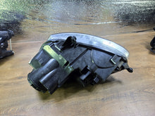 Load image into Gallery viewer, Frontscheinwerfer VW Golf V 1K6941006P Rechts Scheinwerfer Headlight SCH5329104648sp