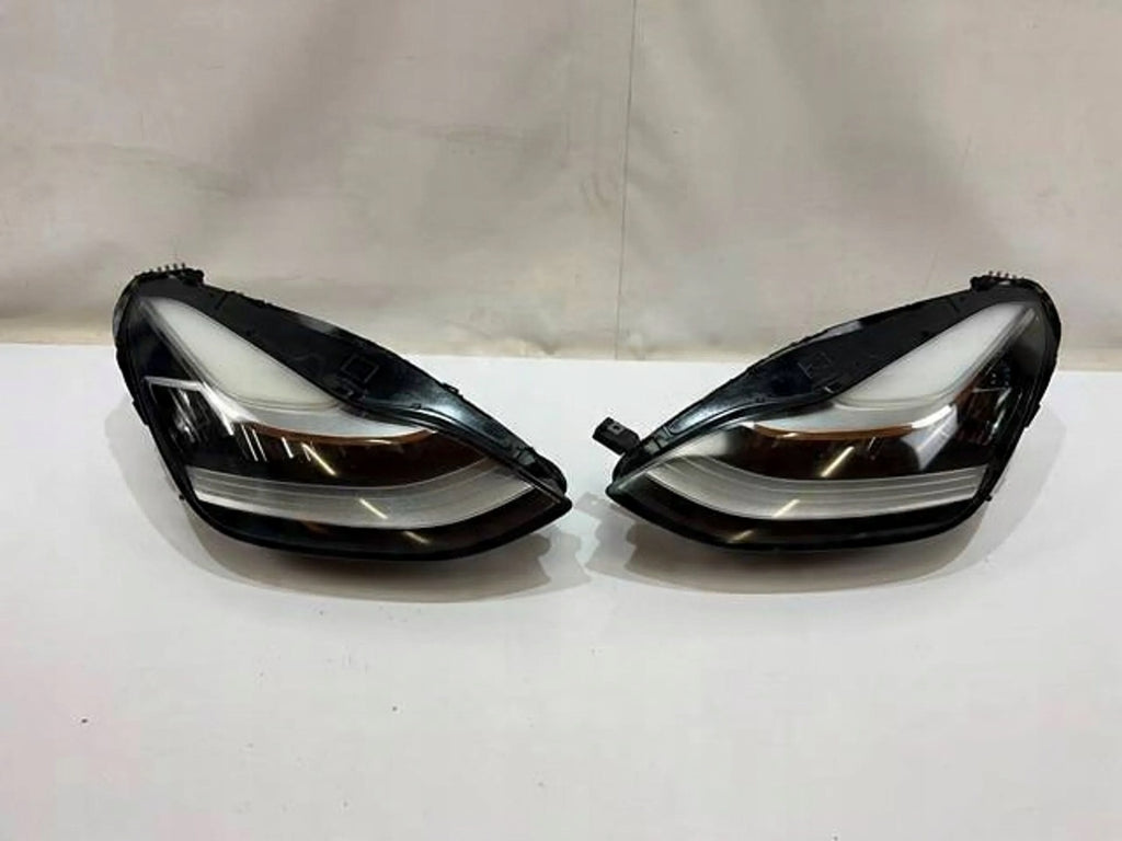 Frontscheinwerfer Tesla Model 3 107737500C Full LED Rechts oder Links