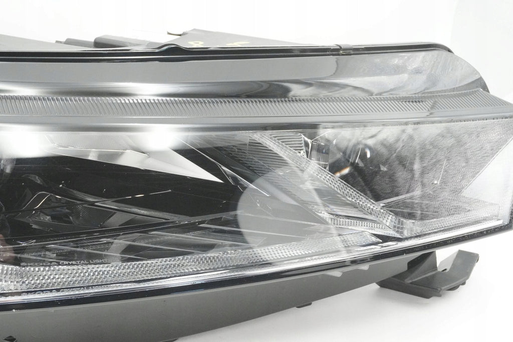 Frontscheinwerfer Skoda Octavia I 992941572CJ1401000588 0301118234AC Rechts SCH8677560255ck