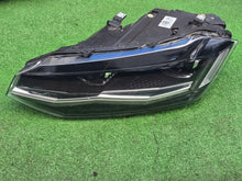 Laden Sie das Bild in den Galerie-Viewer, Frontscheinwerfer VW Polo 2G1941035B Links Scheinwerfer Headlight SCH6418457503vr