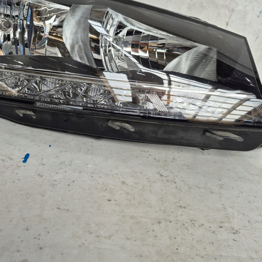 Frontscheinwerfer Skoda Fabia III 6V1941016D LED Rechts Scheinwerfer Headlight SCH6542614054ri