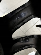 Load image into Gallery viewer, 1x Alufelge 17 Zoll 7.5&quot; 5x112 MAM8-7517 Audi Rim Wheel