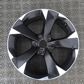 1x Alufelge 18 Zoll 7.5