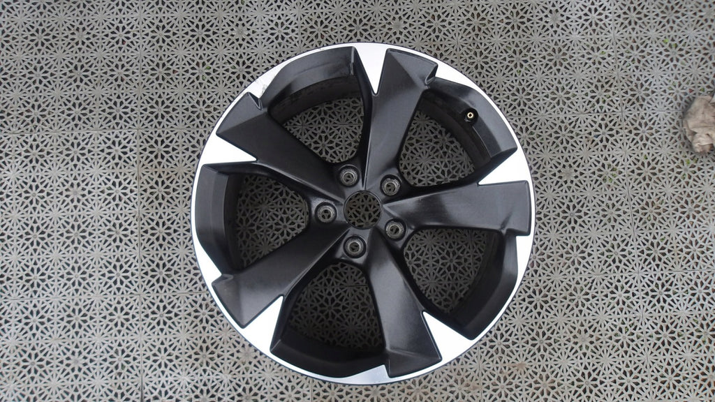 1x Alufelge 18 Zoll 7.5" 5x112 46ET Glanz Schwarz 5FA601025 Seat Leon Rim Wheel FEL6039340402yl