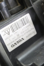 Load image into Gallery viewer, Frontscheinwerfer Volvo S80 30716979 89900215 Xenon Rechts Headlight