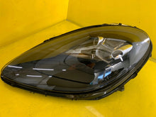 Laden Sie das Bild in den Galerie-Viewer, Frontscheinwerfer Porsche Macan 95b 95B941009AL LED Links Scheinwerfer Headlight SCH1014020542xh
