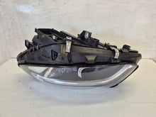 Laden Sie das Bild in den Galerie-Viewer, Frontscheinwerfer Mercedes-Benz W246 A2469065301 LED Links Headlight SCH8090879939hh