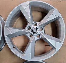 Laden Sie das Bild in den Galerie-Viewer, 4x Alufelge 19 Zoll 7.0" 5x112 43ET Glanz Silber 83A601025N Audi I Rim Wheel FEL3035630586ii