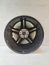 Laden Sie das Bild in den Galerie-Viewer, 1x Alufelge 18 Zoll 8.5&quot; 5x112 49ET A2054019600 Mercedes-Benz W205 Rim Wheel