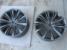 Load image into Gallery viewer, 1x Alufelge 18 Zoll 8.0" 5x112 44ET Glanz Grau 3G0601025BN VW Passat B8 FEL5863153433xw