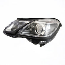 Laden Sie das Bild in den Galerie-Viewer, Frontscheinwerfer Mercedes-Benz W212 2128206959 Xenon Links Headlight