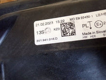 Load image into Gallery viewer, Frontscheinwerfer Skoda Superb III 3V1941016D Rechts Scheinwerfer Headlight