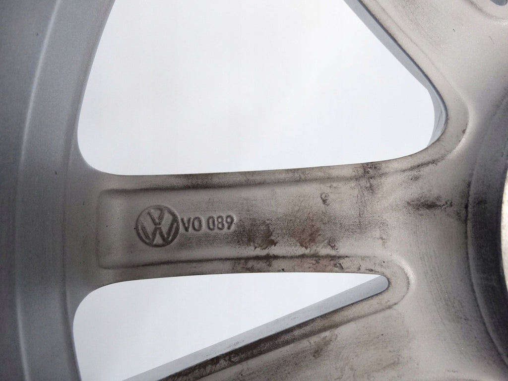 1x Alufelge 18 Zoll 8.0" 5x112 50ET Glanz Silber 1K5071498 VW Golf V Rim Wheel FEL8723257245cb