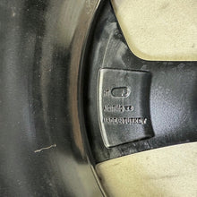 Load image into Gallery viewer, 1x Alufelge 18 Zoll 7.5" 5x112 50ET Glanz Schwarz 10A601025H VW Rim Wheel FEL7363962010sj