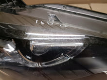 Laden Sie das Bild in den Galerie-Viewer, Frontscheinwerfer Mazda Cx5 KD31-51030 LED Rechts Scheinwerfer Headlight