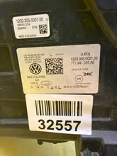 Laden Sie das Bild in den Galerie-Viewer, Frontscheinwerfer VW Multivan Transporter 7T1941035AE Links Headlight SCH5845448159oj