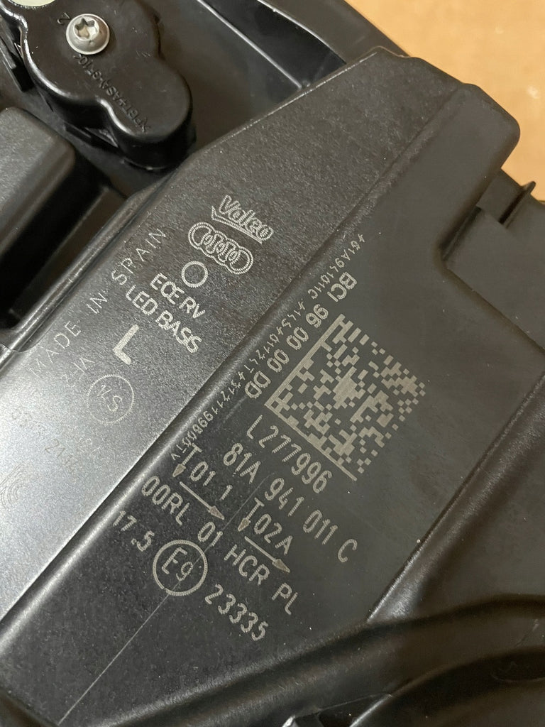 Frontscheinwerfer Audi Q2 I 81A941011C LED Ein Stück (Rechts oder Links)