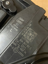 Load image into Gallery viewer, Frontscheinwerfer Audi Q2 I 81A941011C LED Ein Stück (Rechts oder Links)