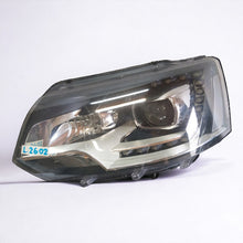 Laden Sie das Bild in den Galerie-Viewer, Frontscheinwerfer VW T5 7E1941 Xenon Links Scheinwerfer Headlight