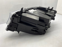 Laden Sie das Bild in den Galerie-Viewer, Frontscheinwerfer Mercedes-Benz Sprinter A9109069100 LED Rechts Headlight SCH3089021881lb