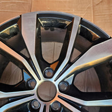 Laden Sie das Bild in den Galerie-Viewer, 1x Alufelge 18 Zoll 7.0" 5x100 39ET Glanz Schwarz 2G7601025F VW Taigo Rim Wheel FEL2612328313cy