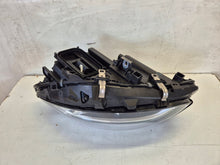 Laden Sie das Bild in den Galerie-Viewer, Frontscheinwerfer Mercedes-Benz W246 A2469065301 LED Links Headlight SCH8090879939hh