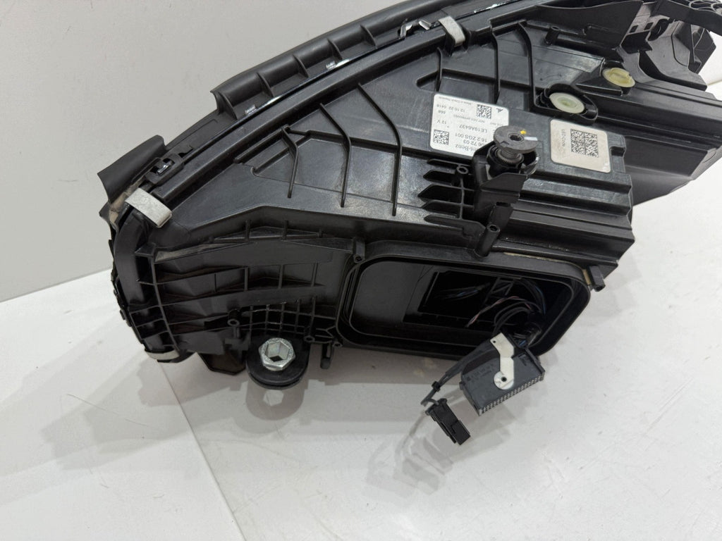 Frontscheinwerfer Mercedes-Benz W206 A2069067203 LED Rechts Headlight SCH3000107969bq
