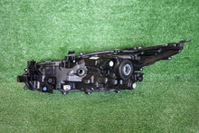 Laden Sie das Bild in den Galerie-Viewer, Frontscheinwerfer Toyota Corolla 8111002T3100 Rechts Scheinwerfer Headlight SCH2653628408za