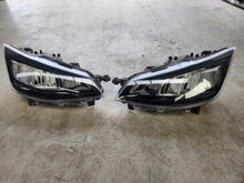 Laden Sie das Bild in den Galerie-Viewer, Frontscheinwerfer Seat Ibiza V Full LED Ein Satz Scheinwerfer Headlight SCH4164057442wr