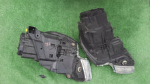 Load image into Gallery viewer, Frontscheinwerfer Porsche 911 996 99663105404 99663105304 Ein Satz Headlight SCH2004636786vu