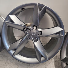 Load image into Gallery viewer, 4x Alufelge 19 Zoll 8.5" 5x112 32ET Glanz 8T0601025CK Audi A5 A4 Rim Wheel FEL9522593050dx