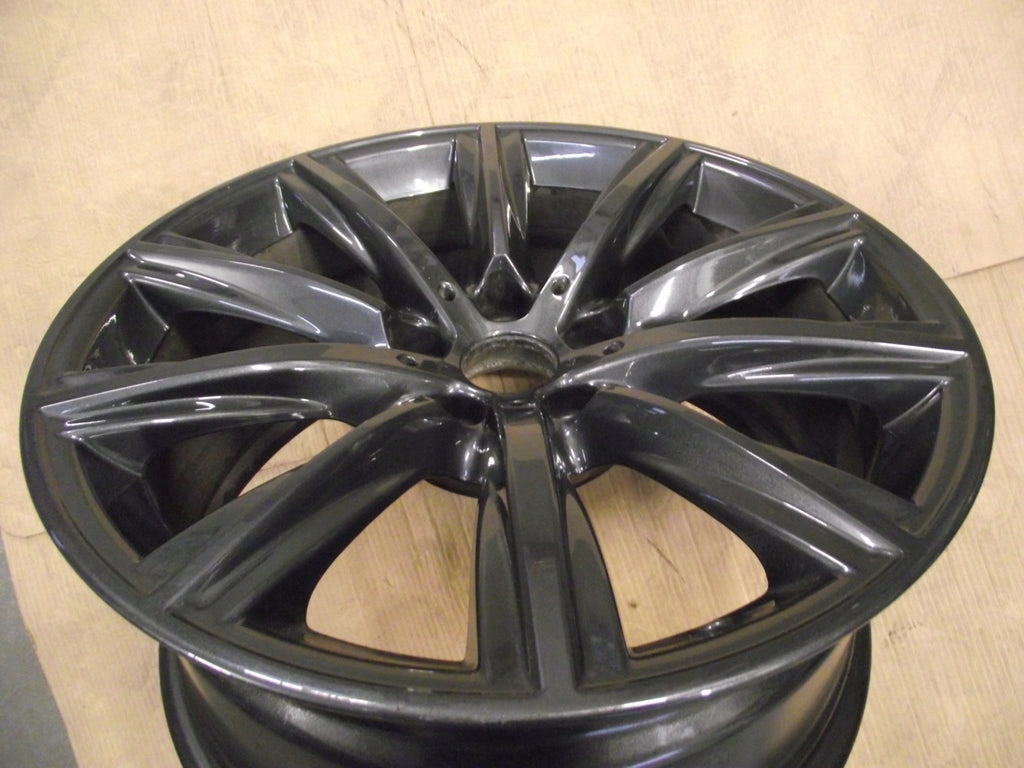 1x Alufelge 18 Zoll 8.0" 5x120 30ET Glanz Graphit 6874440 6874441 BMW 5 G31 G30 FEL2743463185kj