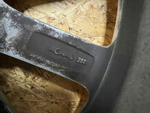 Load image into Gallery viewer, 1x Alufelge 17 Zoll 7.0" 5x112 43ET 8U0601025S Audi Q3 Rim Wheel FEL1491234886yh