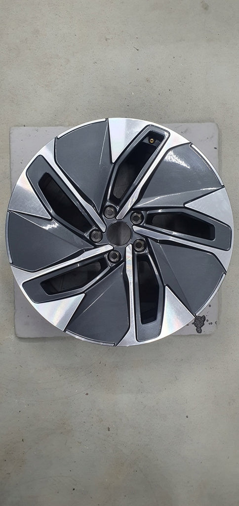 1x Alufelge 19 Zoll 8.0" 5x112 45ET Glanz Grau 11A601025M Mg Id.5 Id.4 Rim Wheel FEL4117092411zv